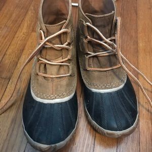 Sorel Out n About boots